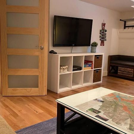 Hideaway On Quartz - 1Bed 1Bath Suite Голден Экстерьер фото